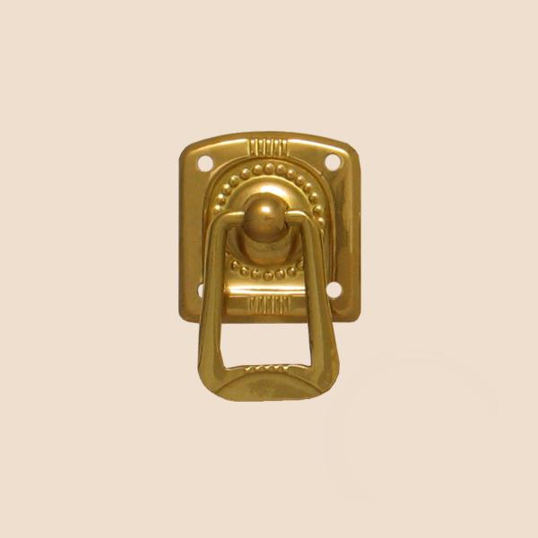 Jugendstil Möbelschild geprägt Messing MGL 30 x 30mm mit Griff Serie JU007 Bild1