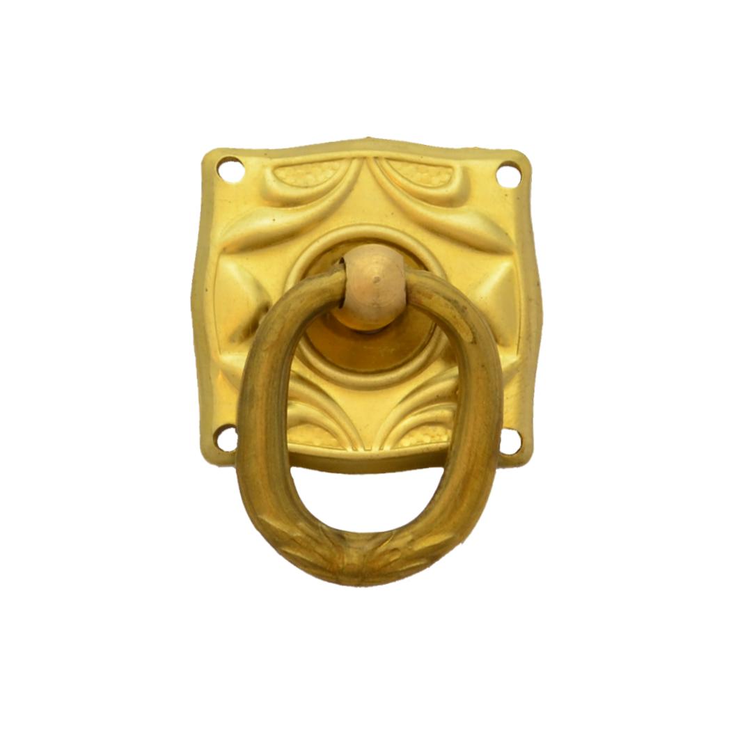 Jugendstil Möbelschild geprägt - Messing patiniert & geputzt - 35 x 35 mm der Serie JU017 Bild1 Jugendstil Möbelschild geprägt Messing MPG 35 x 35mm mit Griff Serie JU017 Bild1