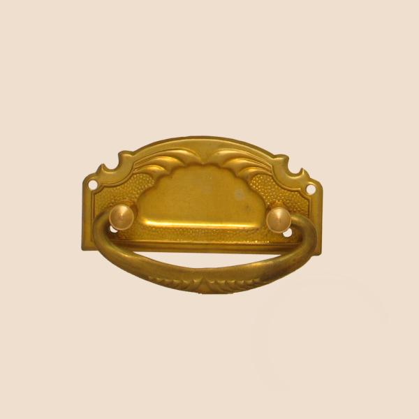 Jugendstil Möbelschild geprägt Messing MPA 68 x 33mm mit Griff Serie JU016 Bild1