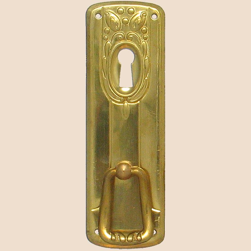 Jugendstil Möbelschild geprägt Messing MGL 34 x 105mm mit Griff und Schlüsselloch Serie JU015 Bild1