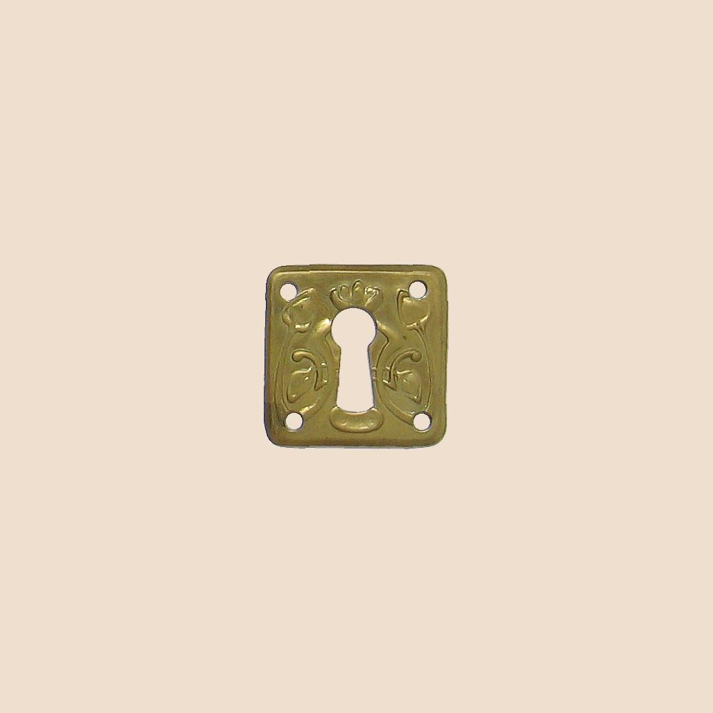Jugendstil Möbelschild geprägt - Messing patiniert - 25 x 25 mm der Serie JU012 Bild1 Jugendstil Möbelschild Messing MPA 25 x 25mm mit Schlüsselloch Serie JU012 Bild1